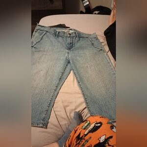 Old navy mid rise blue jeans